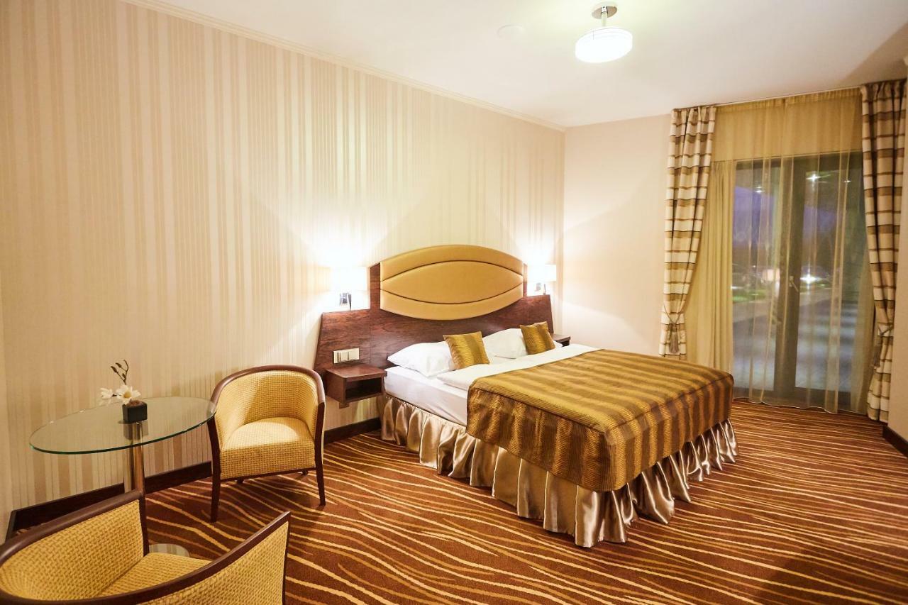Casino&Hotel Admiral Alzbetin Zelezna Ruda Luaran gambar